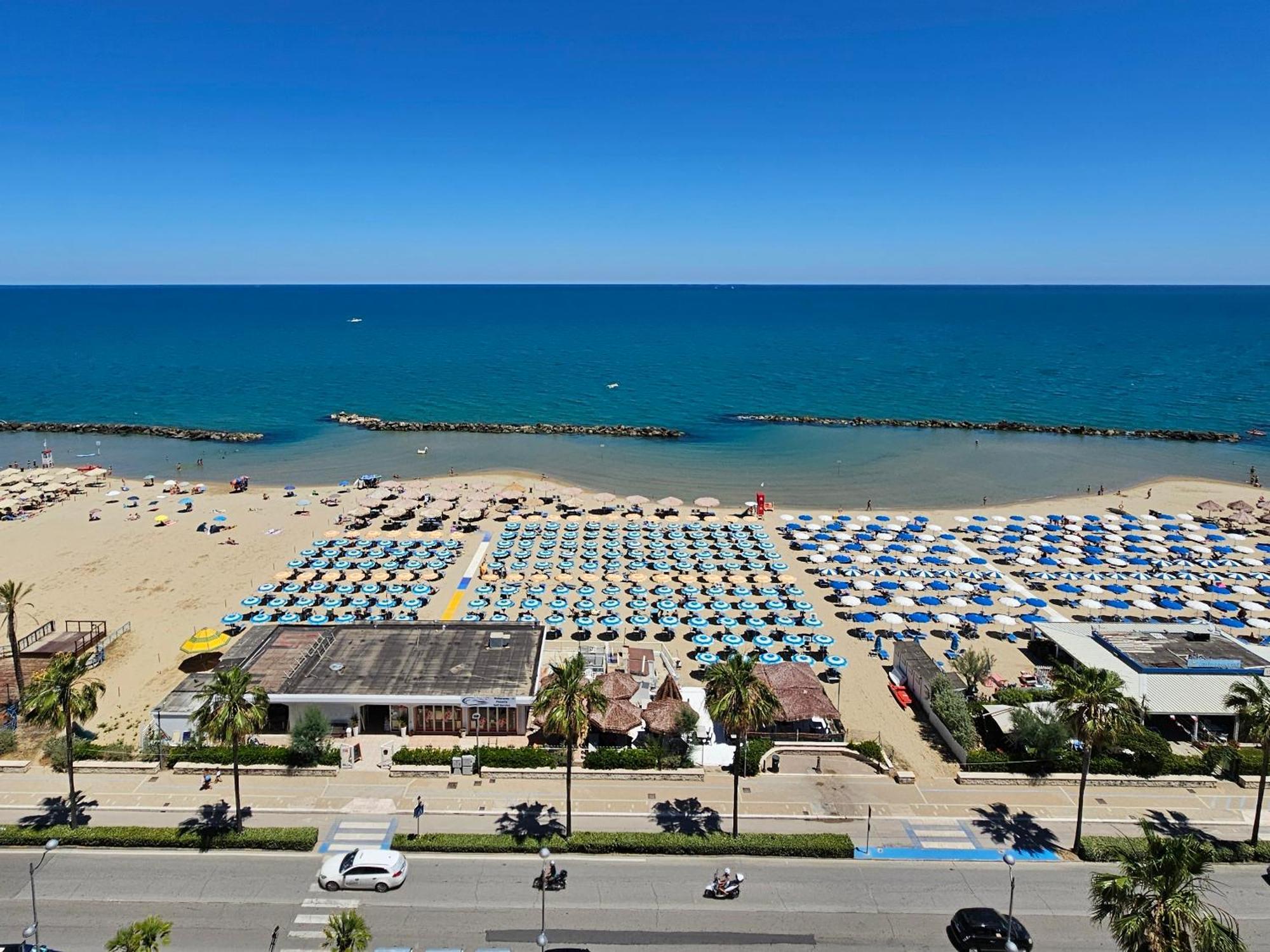 La Terrazza Sul Mare Appartement Montesilvano Marina Buitenkant foto