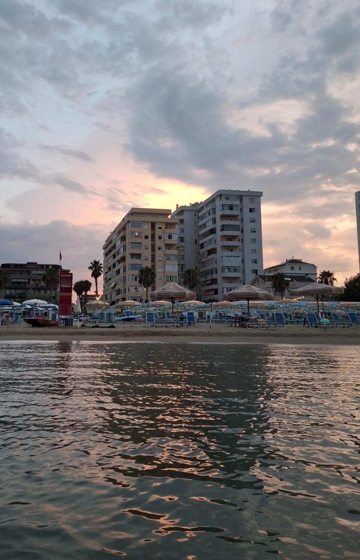 La Terrazza Sul Mare Appartement Montesilvano Marina Buitenkant foto